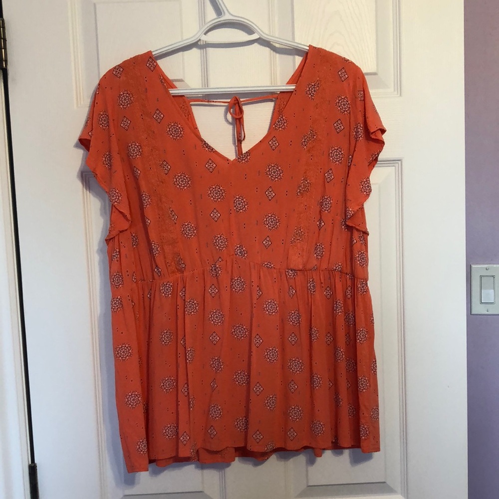 In Every Story orange print short sleeve top